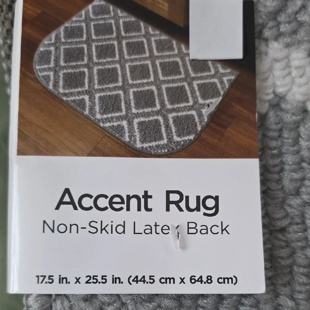 Gray Accent Non-Skid Rug